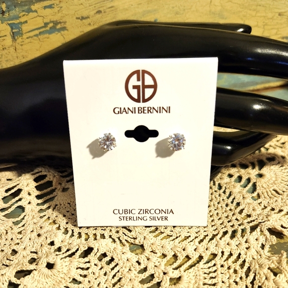 Giani Bernini Jewelry - 💎NWT MACY'S GIANI BERNINI STERLING SILVER CUBIC ZIRCONIA STUD EARRINGS